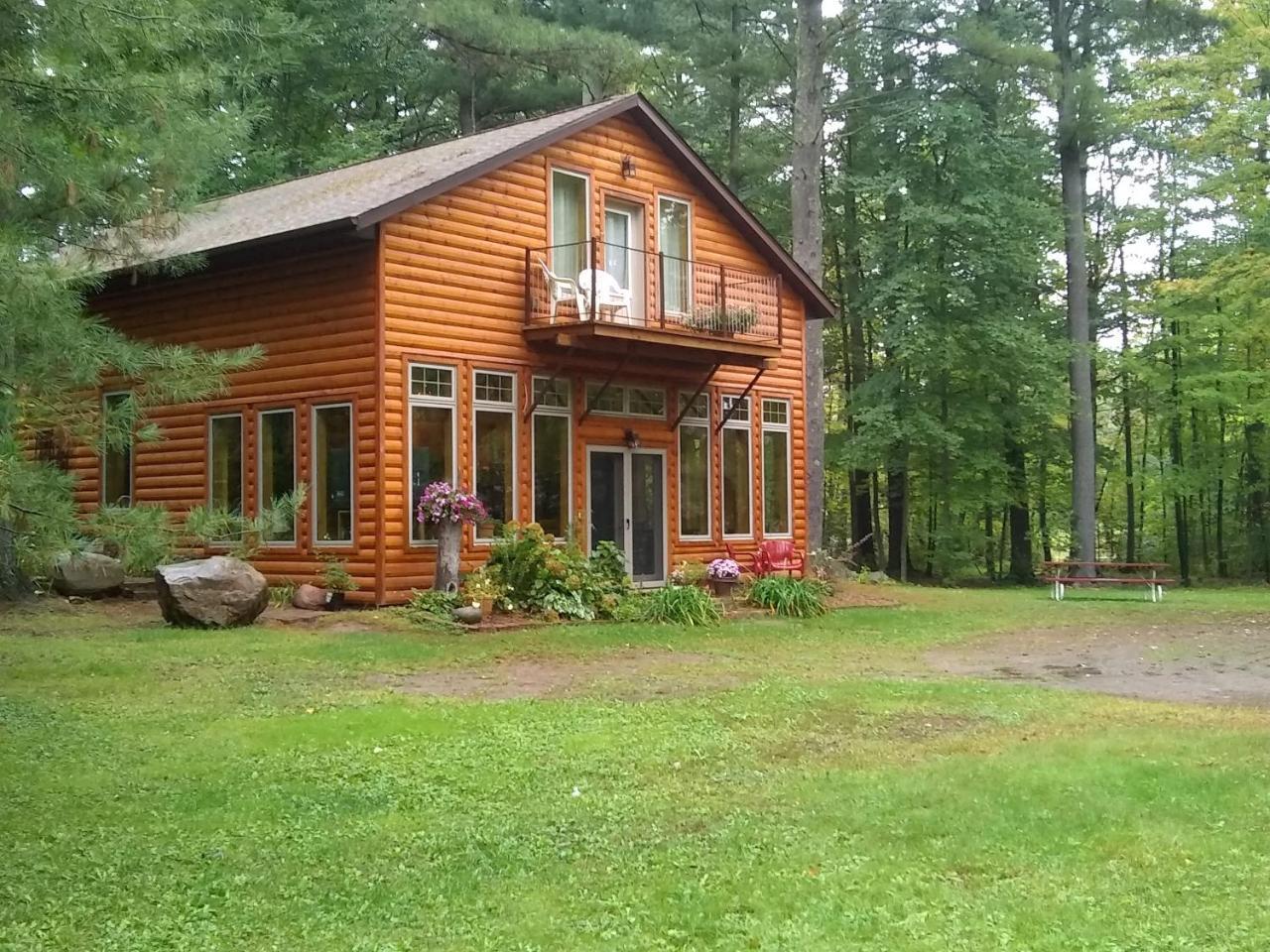 Bed And Breakfast Suite At The Wooded Retreat Pine City 외부 사진
