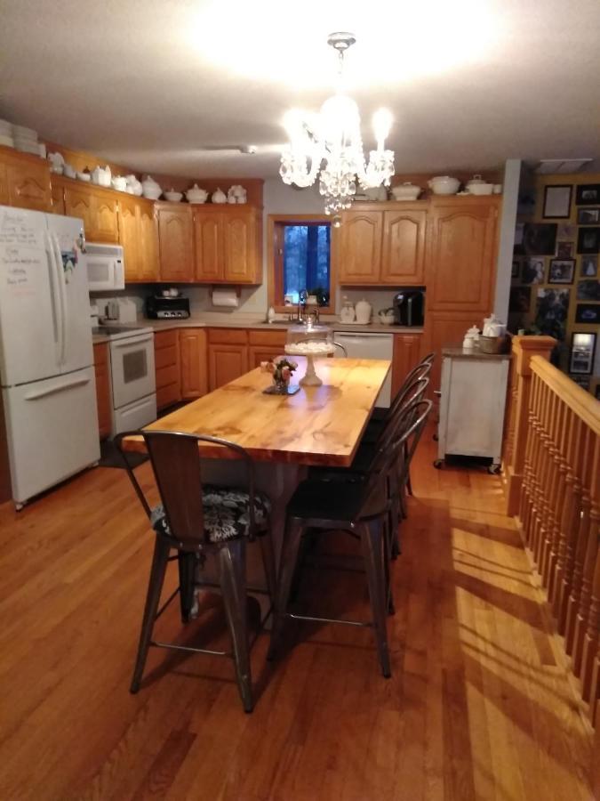 Bed And Breakfast Suite At The Wooded Retreat Pine City 객실 사진